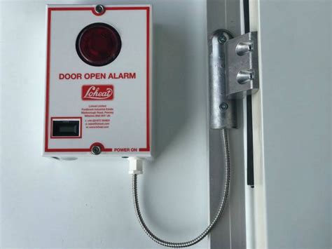 Open my alarms - At least 300 mm from any wall (for ceiling mounted alarms) At least 150 mm from the ceiling, above the height of any door or openable window (for wall mounted alarms) . Make sure the alarm is between 1 and 3 m (measured horizontally) from the potential source of CO, such as boilers and ovens. Some carbon monoxide alarms are built into ceiling ...